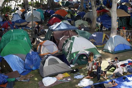 Red Cross – Island Refugee Problem Now Crisis